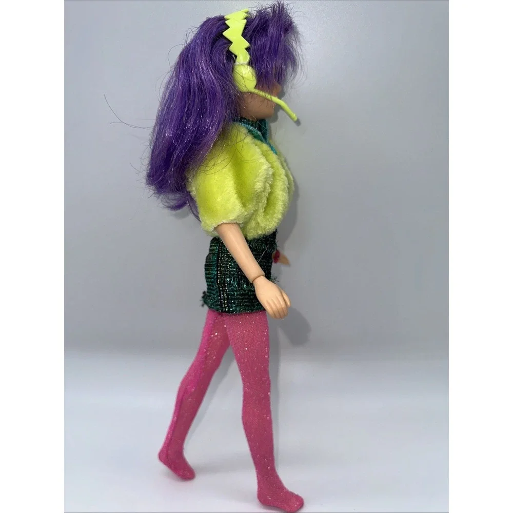 Vintage 1986 Jem And The Holograms Misfits Clash Doll Hasbro Outfit Accessories